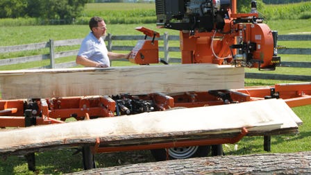 LT50 Hydraulic Portable Sawmill
