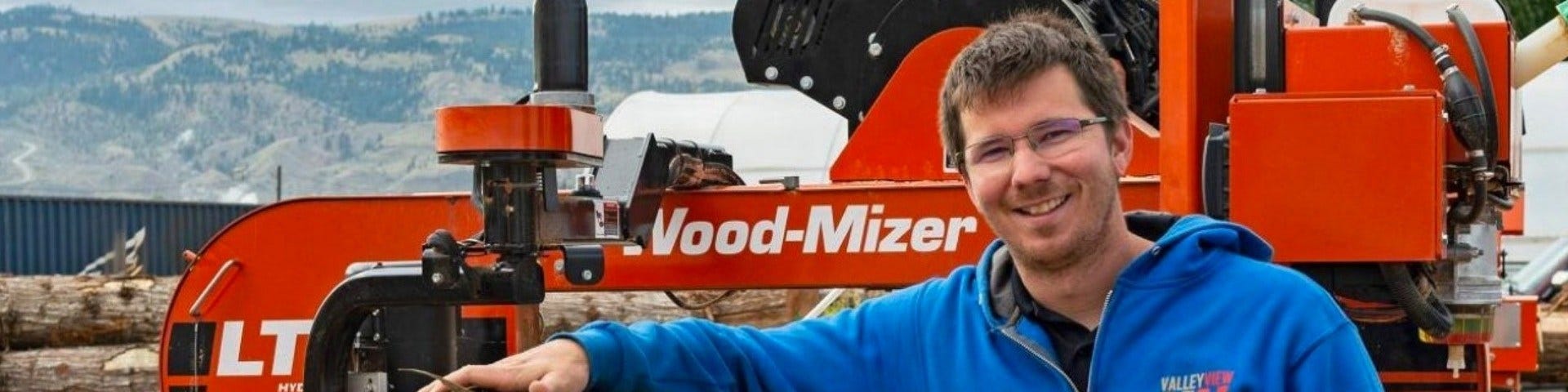 Sawyer with Wood-Mizer scierie mobile